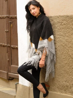 Bicolor Alpaca Shawl Open Poncho -Gamboa Fashion ALMANT033 13275