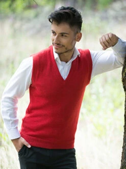 Gamboa Men Alpaca Vest V-Neck Red